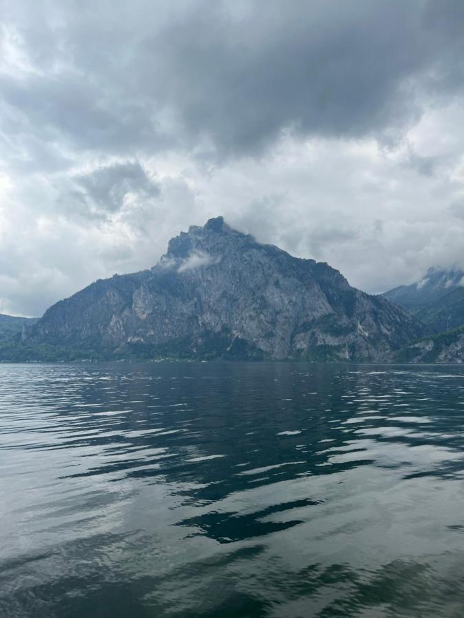 Traum Panorama Apartment Mit Berg & Seeblick Altmünster Dış mekan fotoğraf
